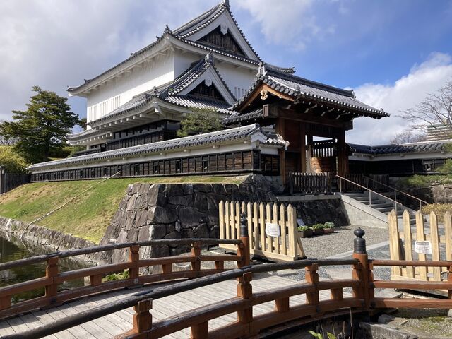 �V��͐V���������������قɂȂ��Ă��܂��B_��������Ձi������������j