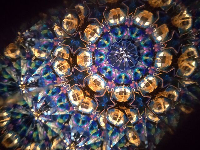 EEEԂ̏ꂽƂɂĖ͗lɂω܂_KXH[ P