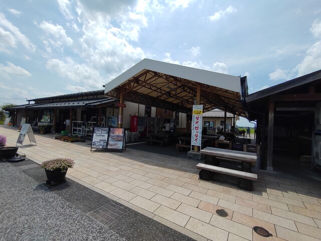 ���i_���̉w�����炬�̗�������