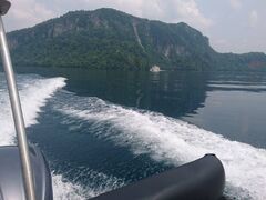 AkĩOh@RIB Tripւ̓eʐ^1