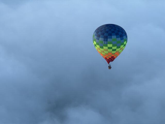 �h���[���ŎB�e���Ă������������̂ɂȂ�܂��B�h���[���B�e��]�͒ǉ��������K�v�ł����B_PUKAPUKA