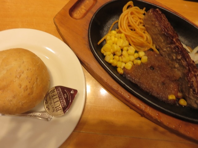 Ă̃Xe[L{ ߍ]X̓eʐ^4