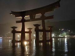 �G�R������̈��|�O�����h�z�e���ւ̓��e�ʐ^1