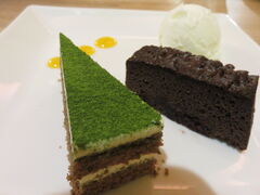 ĂPizzeria e Trattoria rua esse sbcFA G gbgA AGbZւ̓eʐ^1