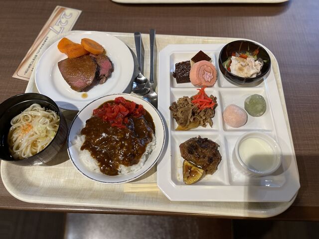 ���[�X�g�r�[�t����i�œ����ł��B�������߂ł���_�������}�E���e���z�e��