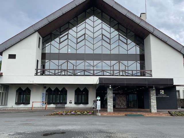 �����ɂ��̓V�C�ł������A����Ă�ƎR���������Đ�i�ł��B_�������}�E���e���z�e��