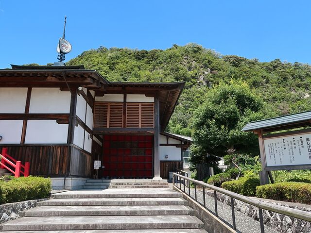 Ђł񂳂̗тȂ̊ق̓eʐ^1