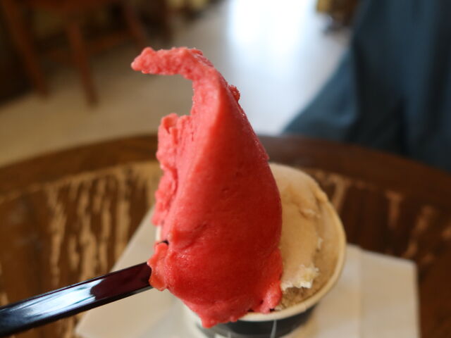 yosshyEBETSU GELATO CHICO 喃X̓eʐ^3