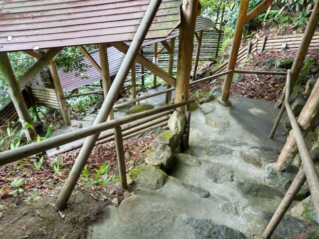 ւ̐ΒiłB_R ̏h Ԃ΂