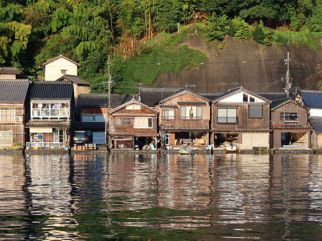 �M���Q_�ɍ��̏M��