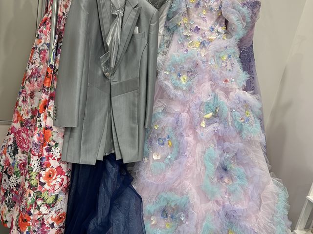 �I�񂾃h���X�ƃ^�L�V�[�h_�u���C�_�������h���J�T�E���~�J�c���~���[�W�A��