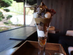 yosshy̒җqE{Xւ̓eʐ^1