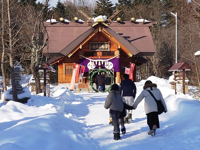 �������̗����A�_�Ђ̎Гa_�����A�_��