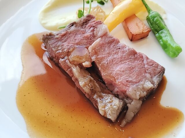 ���[�X�g�r�[�t_���[�K���C�����O�������� �@Dining 19�i�i�C���e�B�[���j