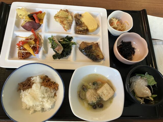 1��ڂ͘a�H_�v���~�A�z�e���|CABIN�|�V�h(CABIN cafe)