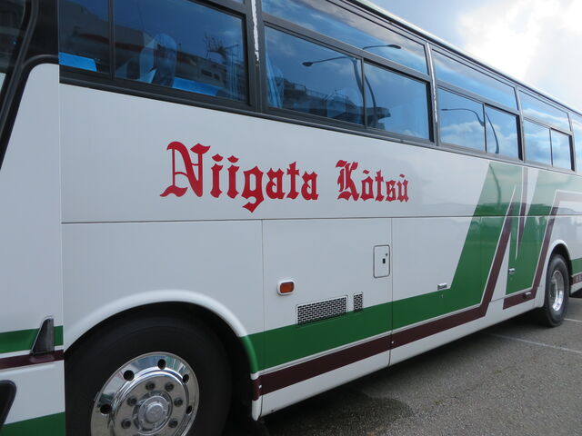 �Ԃ���񂳂�̐V����ʍ��n������Ђ̓��e�ʐ^1