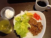 K2����̃R�[�g�E�_�W���[�� �C�V���w�O�X�̓��e�ʐ^4