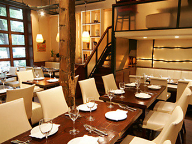 �t�@���S�[�_�C�j���O FUNGO DINING�̎ʐ^1