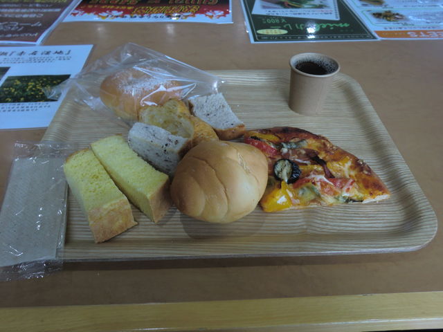 ���̉w�ԗ�������V���[����