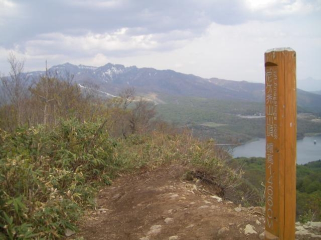 �R��_�򃖓ÎR