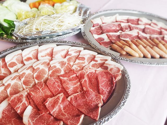 ��Ԃ��BBQ�́A�{�����[�����_�I
�����A�E�B���i�[�A��؁A�₫���΂Ȃ�_�ΔȌ��򂩂������̏h�@�،˒r����z�e�����،˒r�L�����v��