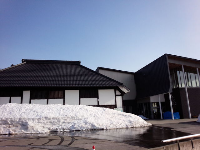 �ꒃ�L�O��