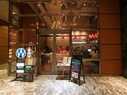 CA[hJtF WIRED CAFE NEWS {O^[X̎ʐ^1