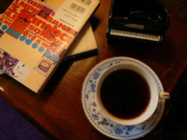 �����ş���邨���ݕ������񋟁B�u�����h�A
�A�G�X�v���b�\�A�J�t�F���e�A�g���Ȃǂ��p�ӂ���B_�z�e����T��