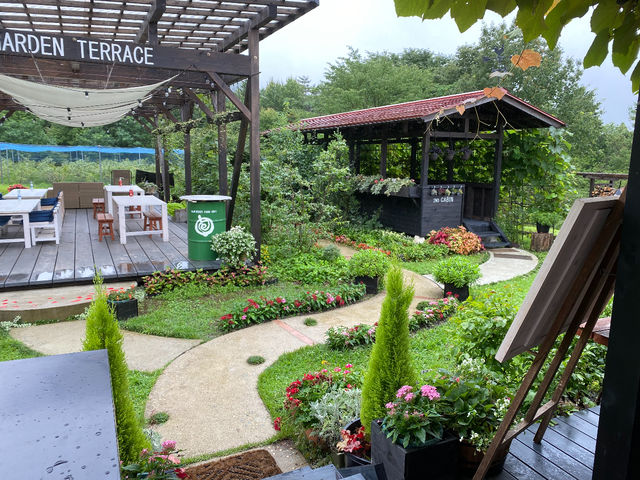 �K�[�f���e���X��2ndCABIN
_�u���[�x���[�̋uhopi