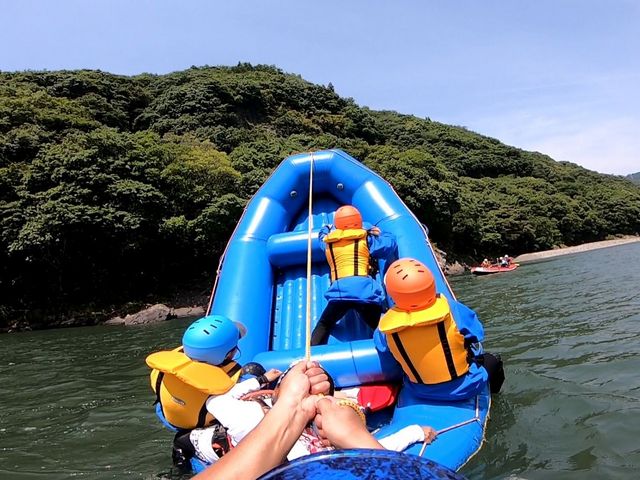 ���ʂȃ{�[�g�V�сI_�A�����[�V��