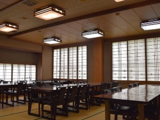 �R�̃p�e�B�V�G�@���т����P�[�L����