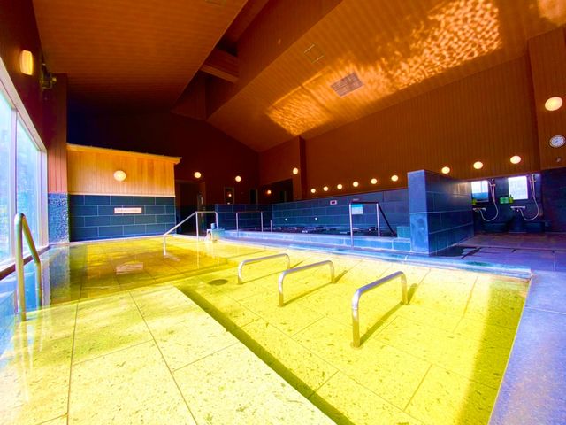 򂩂100%""̂ɂ鍁ƉF̓łB_FJVRԓXp][g