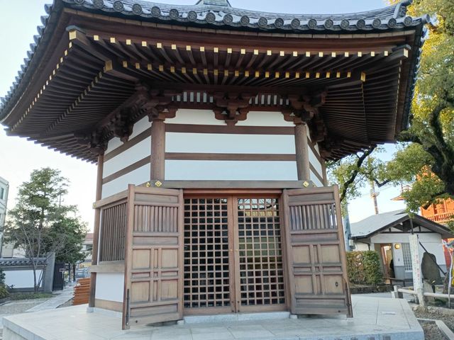 ��������_�E�ґ̌��� �����(�E�҂̗��Ō�)