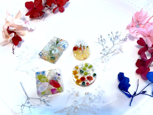 �����T�����h���[�Y