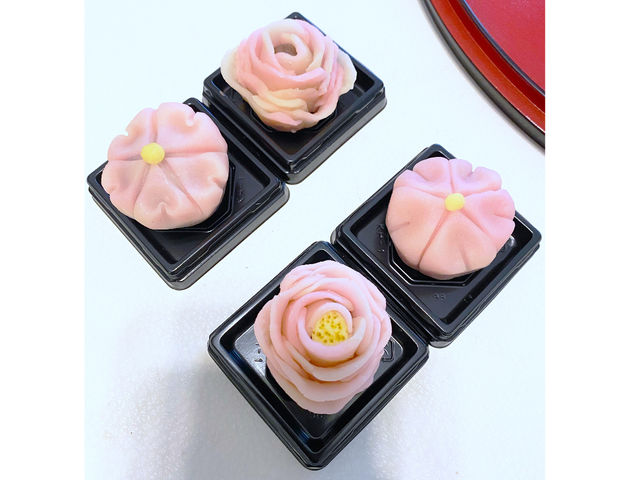 �����T�����h���[�Y