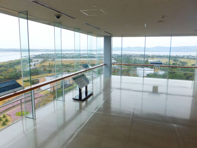 �l���΃K�[�f���p�[�N�W�]��