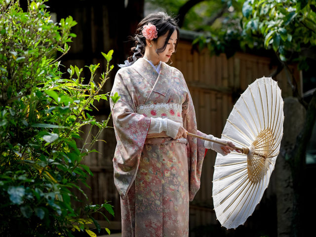 �������������^��