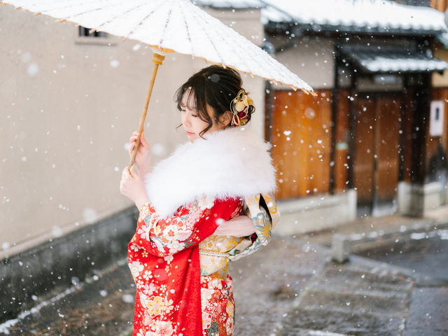 �������������^��