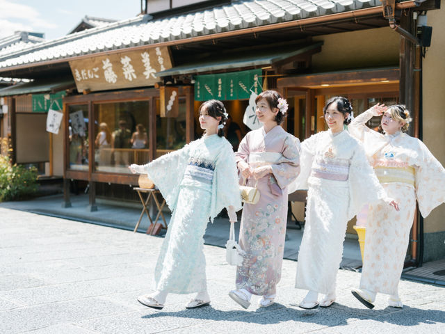 �������������^��