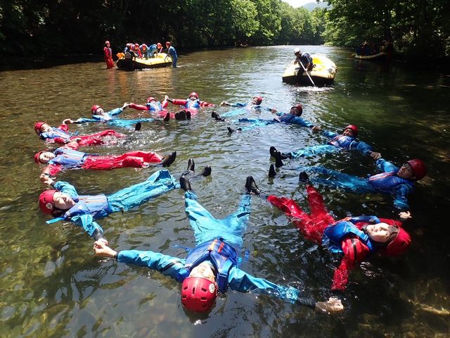 Raft&Crew Outdoor Company.(���t�g�A���h�N���[)