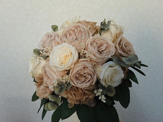 �v���U�[�u�h�t�����[�̃E�G�f�B���O�u�[�P�ł��B�{�ԗp�u�[�P�������ō�ꂽ��A���F�B�Ƀv���[���g�p�ɍ����������܂��B����]�����f�����Ȃ���A�쐬�ł��܂��B_��k SENKEI