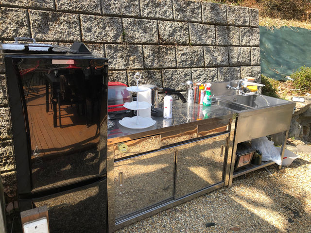 �①�ɂ�H�풲�����������Ă܂��B
�H�ނƈ��ݕ���p�ӂ��邾���ŉ��K�o�[�x�L���[���o���܂��B_MUROU-BASE