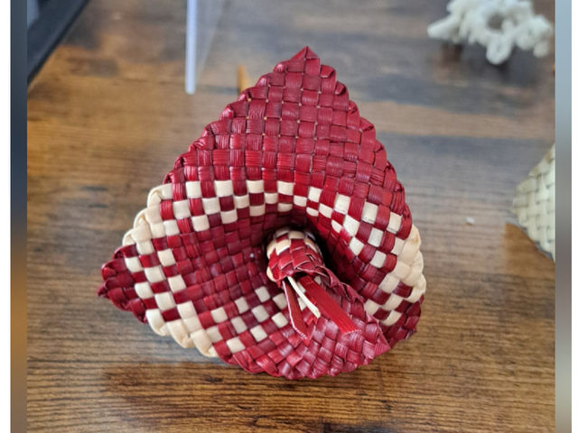 �A���X���E�� ��1���� 5,000�~_������H�[