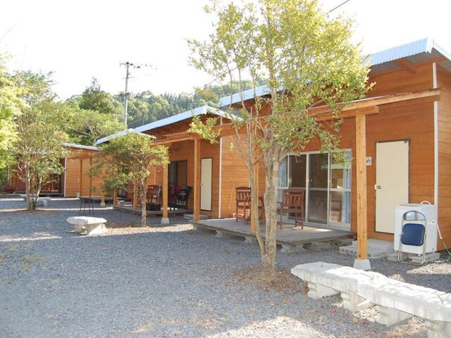 ���ȂÂݔ��R��L�����v���̎ʐ^1