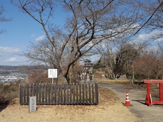 �y�򍂎R���