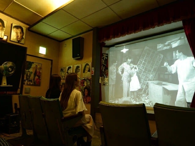 ���R���a��