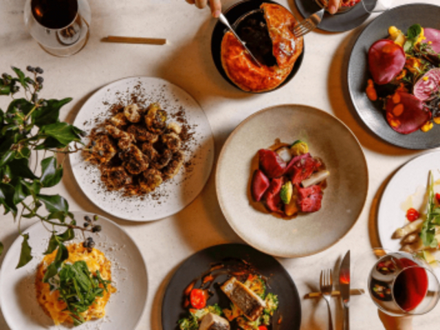 ÉJRQ[g^[ze THE GATEHOUSE̎ʐ^1