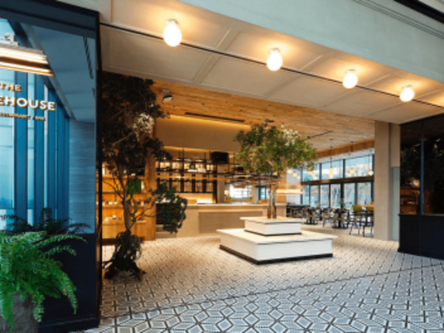 ���É�JR�Q�[�g�^���[�z�e�� THE GATEHOUSE