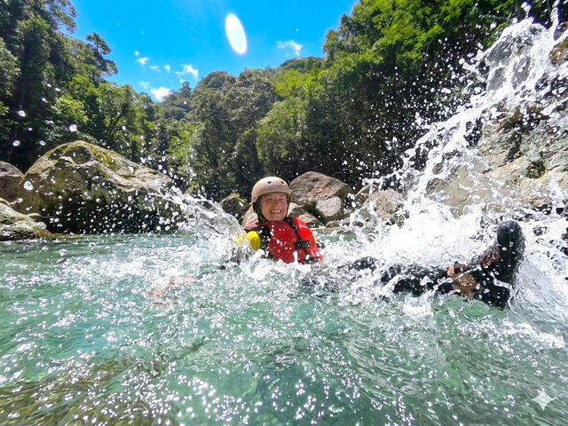 ����N�������Ď��R�����グ���V�R�E�H�[�^�[�X���C�_�[�����]�c�k�J�ɁI���藎�����u�Ԃ̑u�����́A�ǂ�ȃe�[�}�p�[�N�ɂ������܂���I_�܂�{�L���j�I�j���O