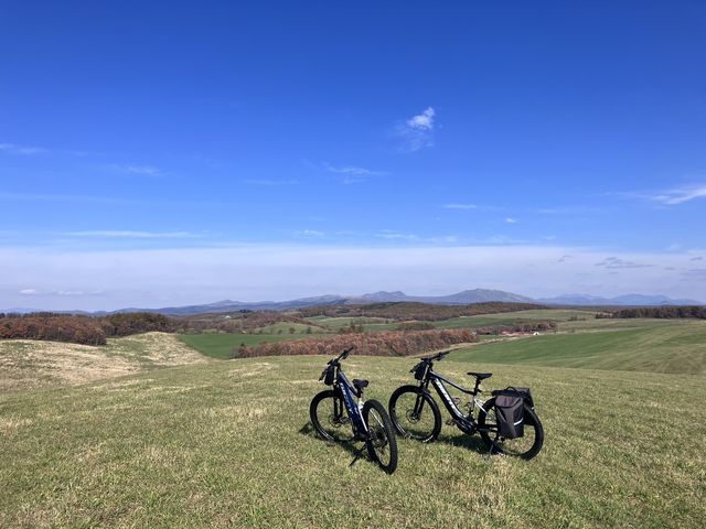 THE �k�C���I_�m�[���r���[ E-BIKE TOUR